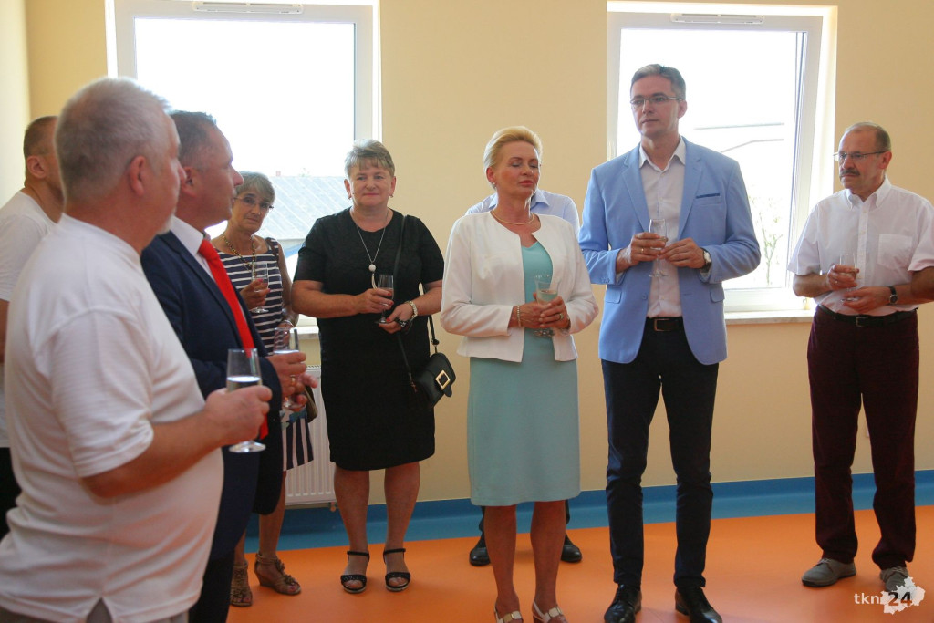 Relacja wideo: Otwarcie przebudowanego Ośrodka Zdrowia w Radoszycach