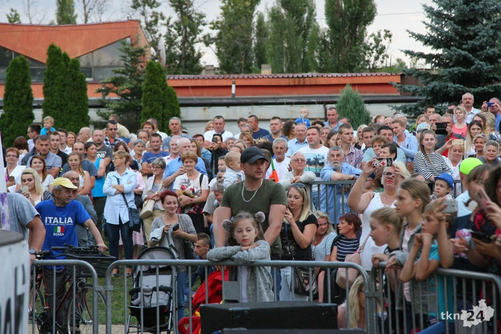 Bayer Full przyciągnął dużo osób na festyn w Stąporkowie [zdjęcia]