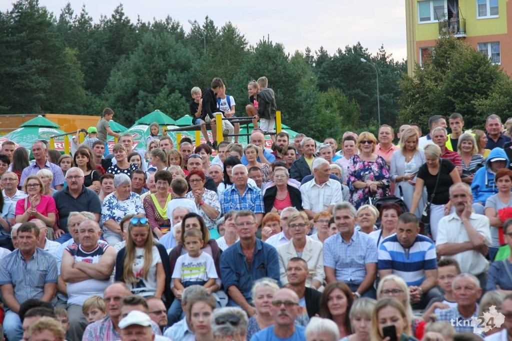 Bayer Full przyciągnął dużo osób na festyn w Stąporkowie [zdjęcia]