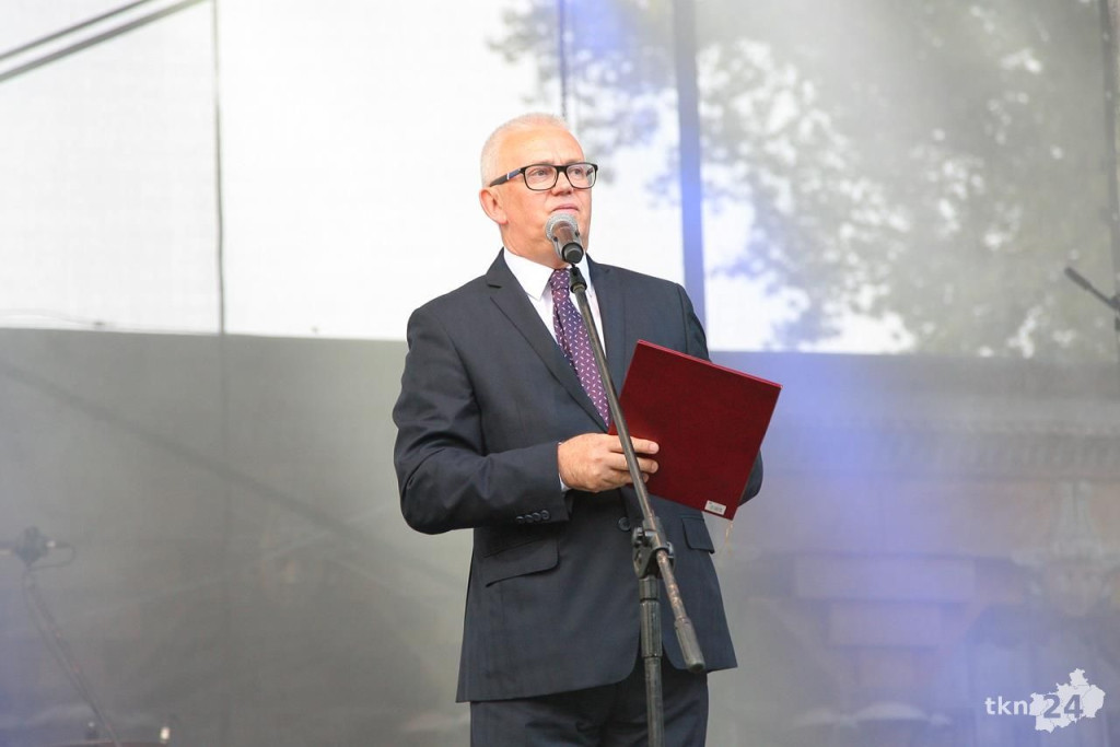 Dni Końskich 2018: Mnóstwo osób przyszło na koncert Ani Dąbrowskiej [Fotogaleria]