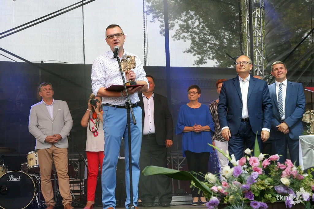 Dni Końskich 2018: Mnóstwo osób przyszło na koncert Ani Dąbrowskiej [Fotogaleria]