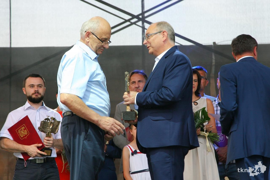 Dni Końskich 2018: Mnóstwo osób przyszło na koncert Ani Dąbrowskiej [Fotogaleria]