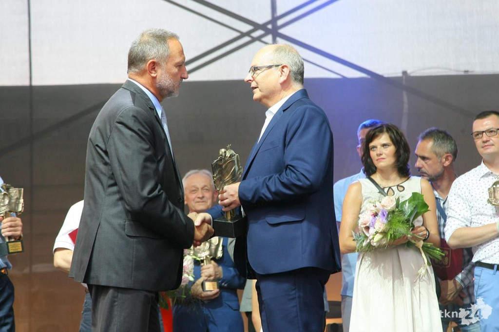Dni Końskich 2018: Mnóstwo osób przyszło na koncert Ani Dąbrowskiej [Fotogaleria]