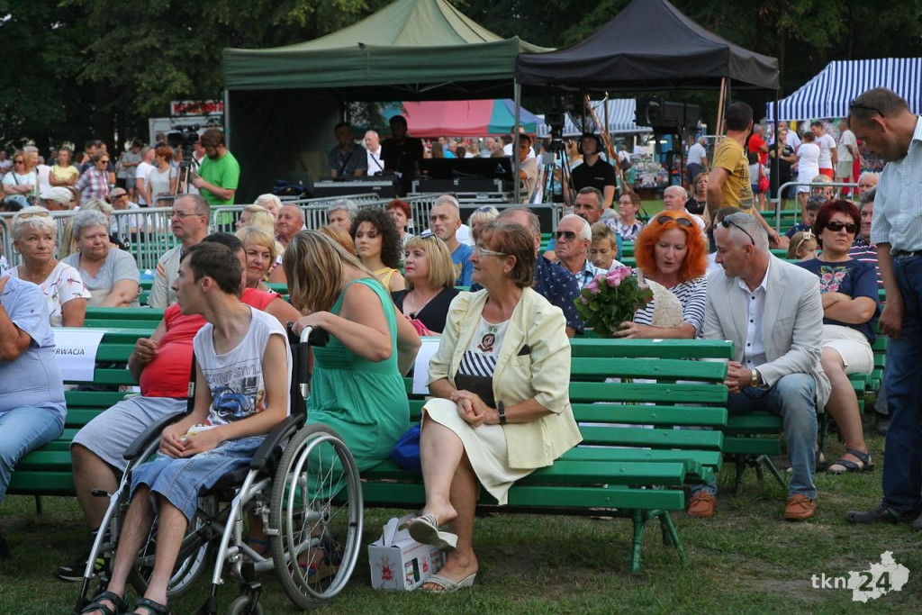 Relacja wideo: Niedziela na Dniach Końskich z Rozmusem i Anią Dąbrowską
