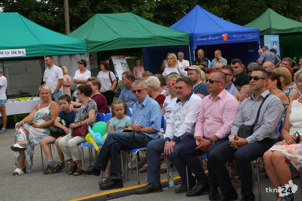Relacja wideo: Karpiowy festyn w Rudzie Malenieckiej z grupą Baciary