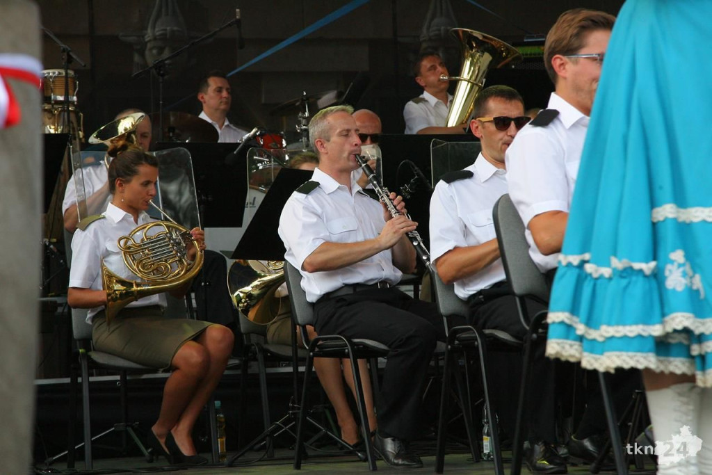 Konecki Wrzesień: Wielkie zainteresowanie koncertem Reprezentacyjnego Zespołu Artystycznego Wojska Polskiego [Fotorelacja]