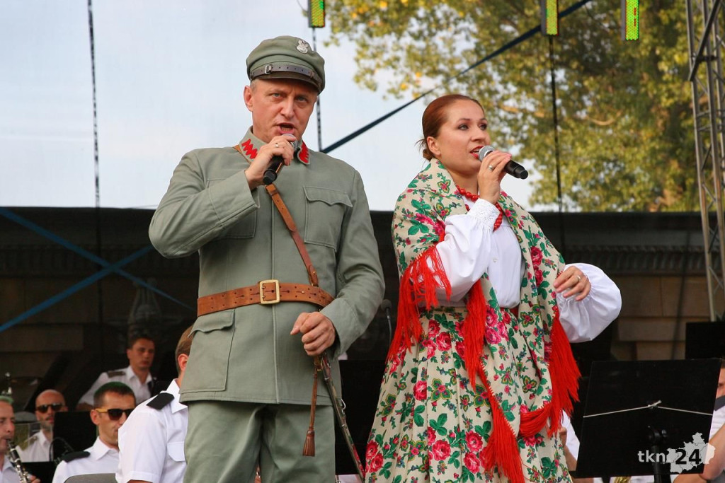 Konecki Wrzesień: Wielkie zainteresowanie koncertem Reprezentacyjnego Zespołu Artystycznego Wojska Polskiego [Fotorelacja]