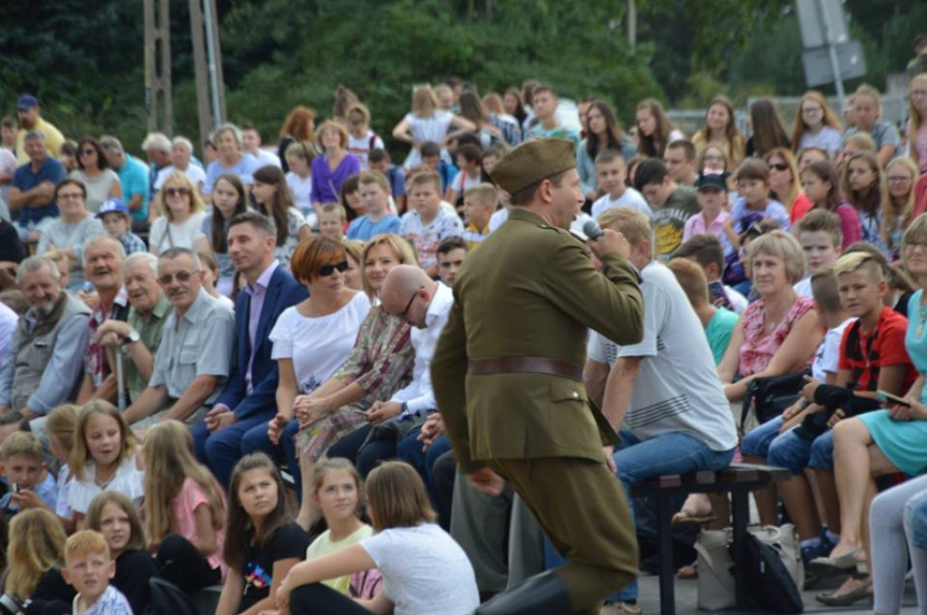 Patriotyczny koncert w Stąporkowie [zdjęcia]