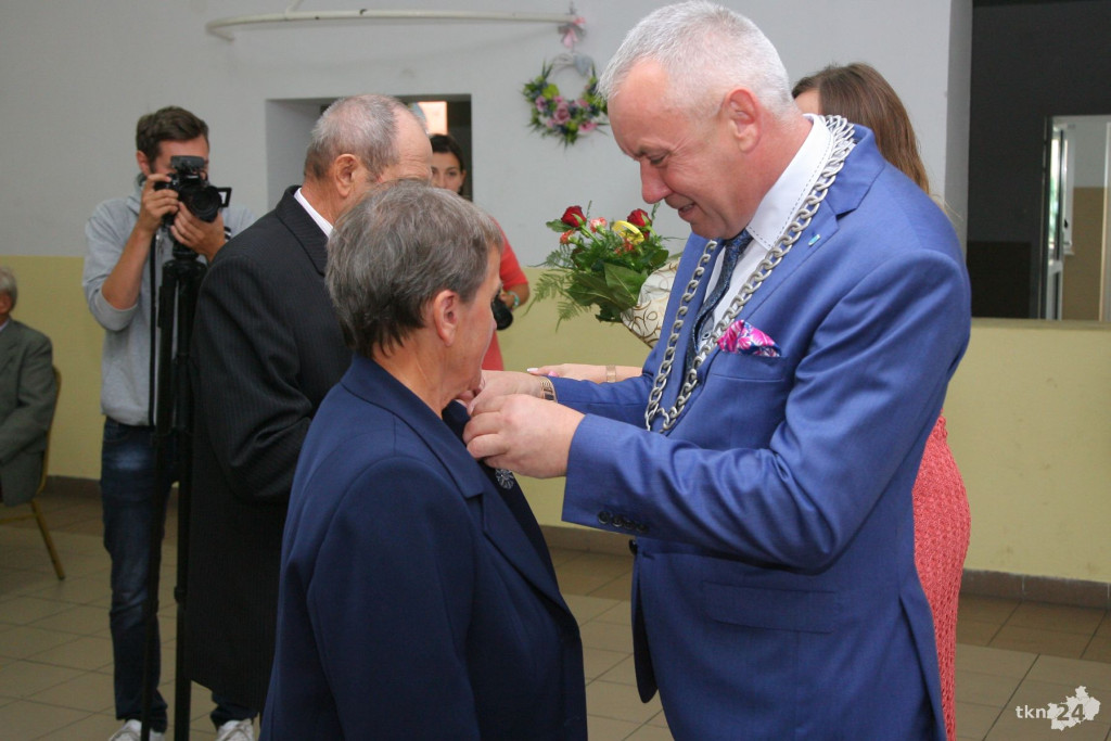 Dziewięć par z gminy Gowarczów przeżywało swoje złote gody! [wideo, zdjęcia]