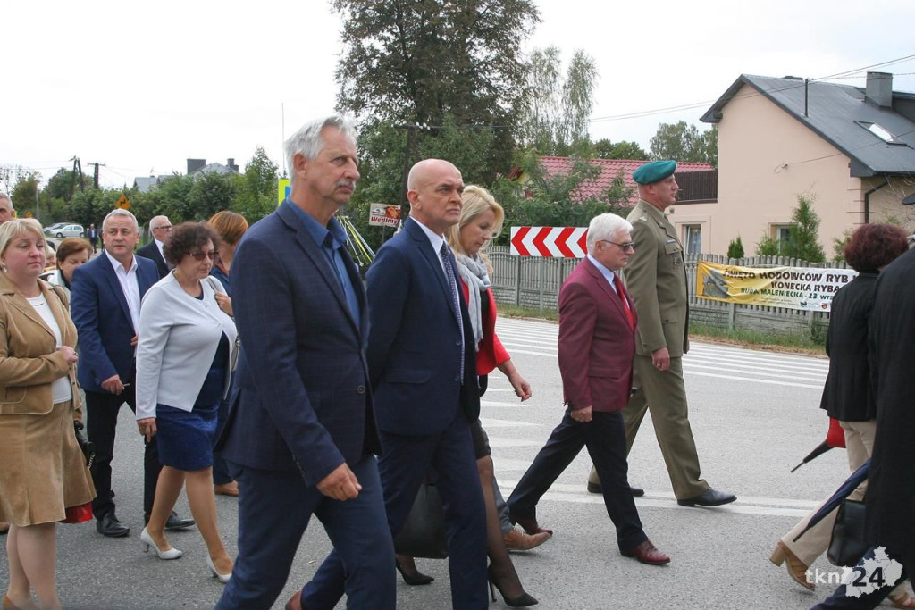 Bardzo smaczna Koncecka Ryba z koncertem Mateusza Ziółko [fotorelacja]