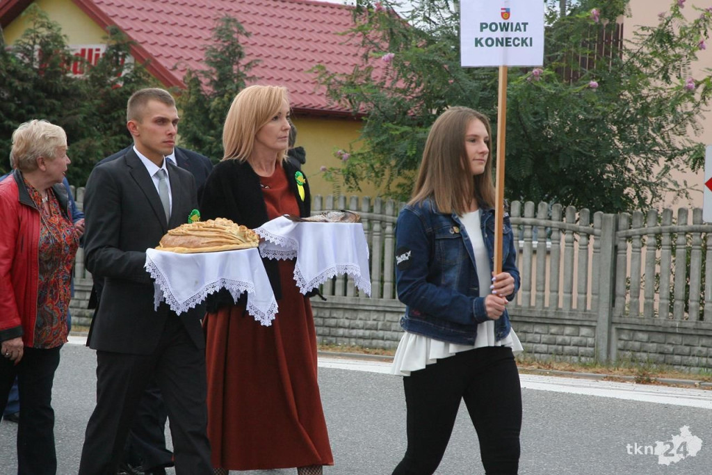 Relacja wideo: Konecka Ryba 2018 z koncertem Mateusza Ziółko