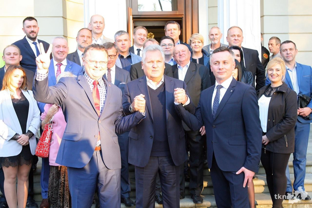 Prezydent Kwaśniewski w Końskich. Relacja wideo
