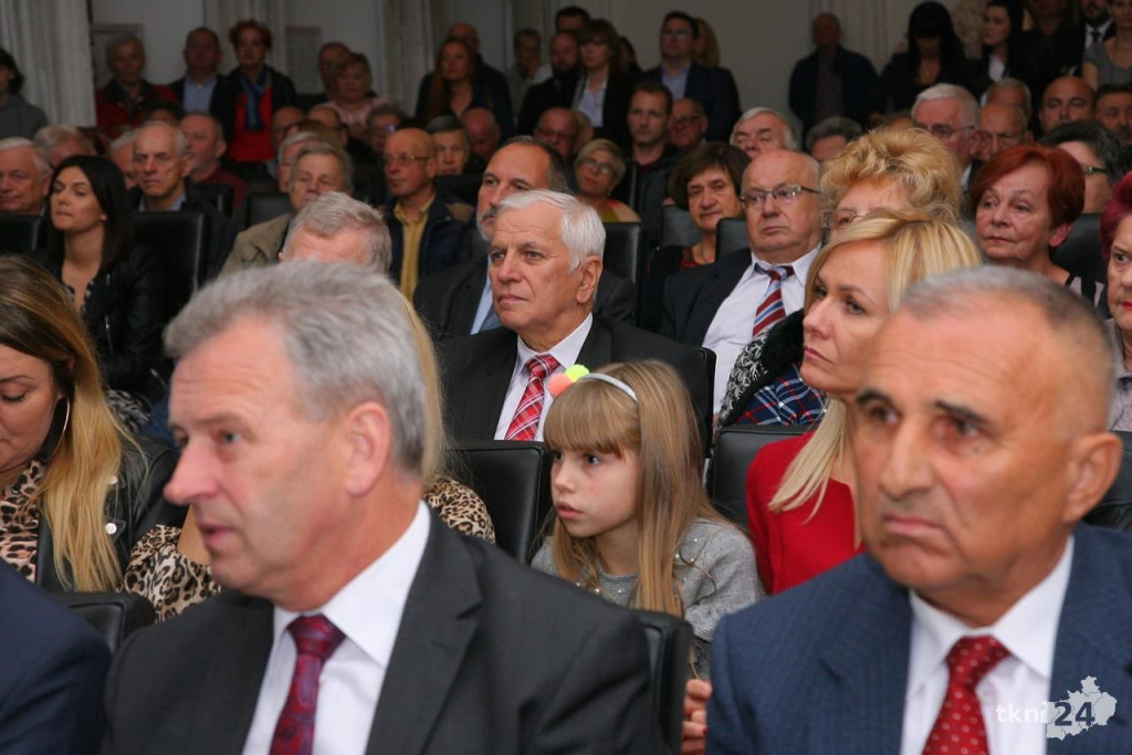 Prezydent Kwaśniewski w Końskich. Relacja wideo