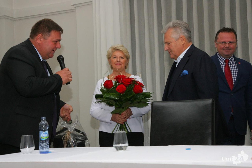Prezydent Kwaśniewski w Końskich. Relacja wideo