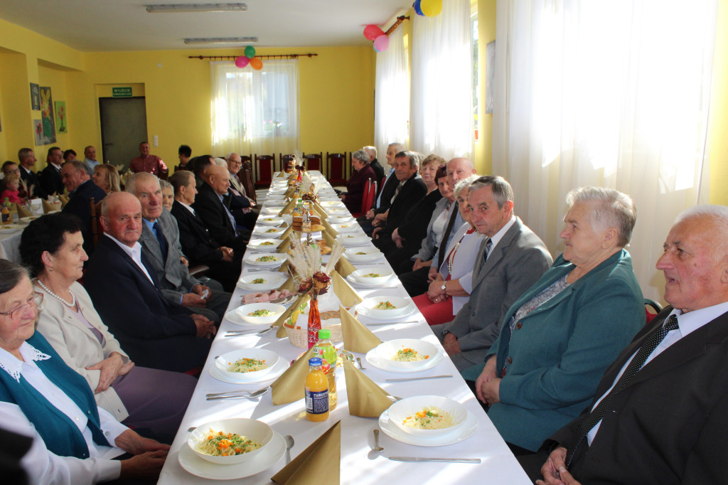 Pary świętowały Złote i Diamentowe Gody w Słupi Koneckiej [zdjęcia]