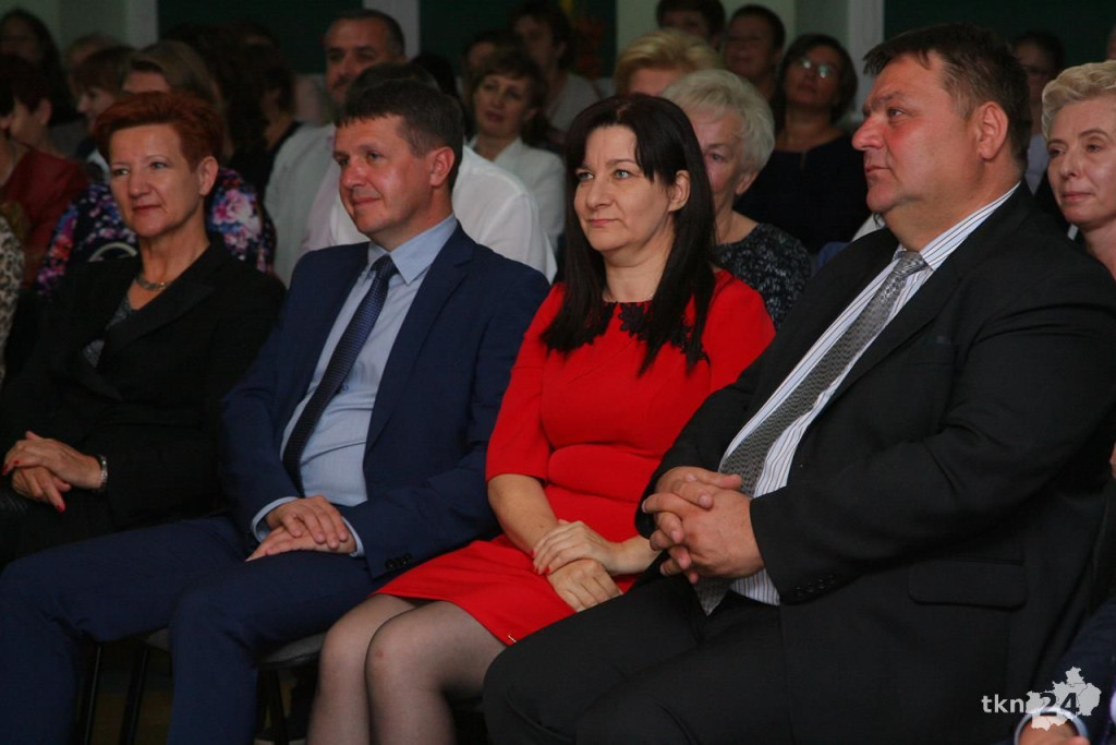 Gminny Dzień Nauczyciela w Końskich z mnóstwem nagród! [fotorelacja]