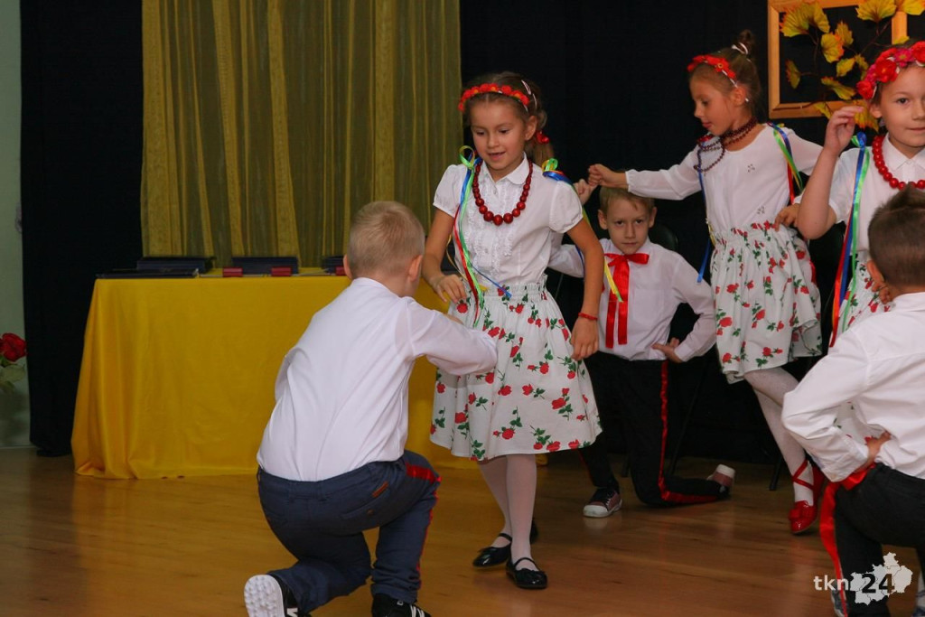 Gminny Dzień Nauczyciela w Końskich z mnóstwem nagród! [fotorelacja]