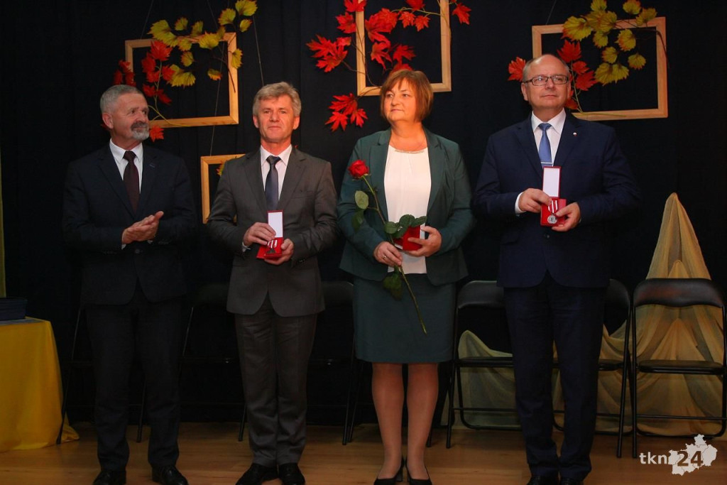 Gminny Dzień Nauczyciela w Końskich z mnóstwem nagród! [fotorelacja]