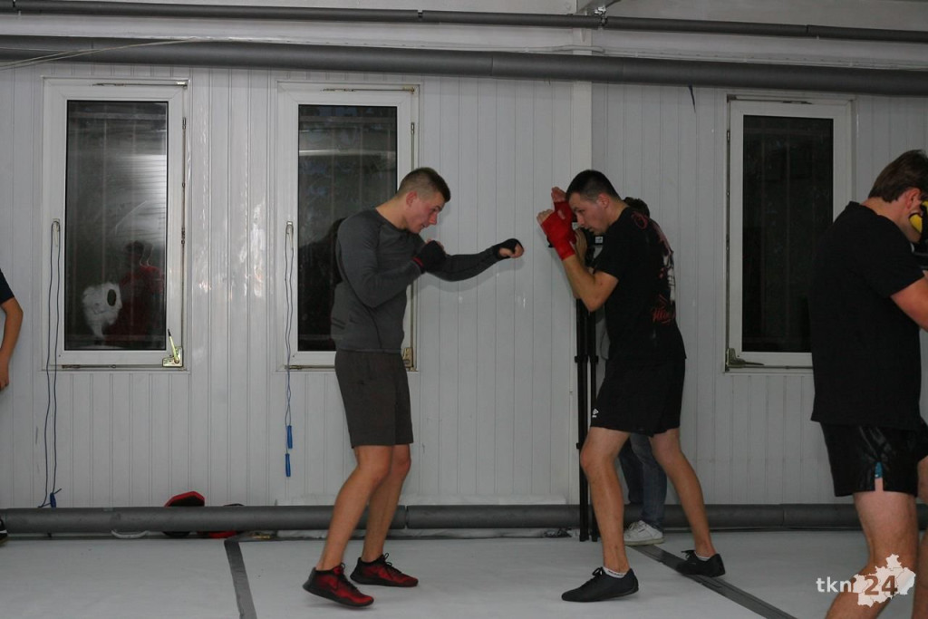Adam Wieczorek z UFC poprowadził trening w Końskich [fotorelacja]