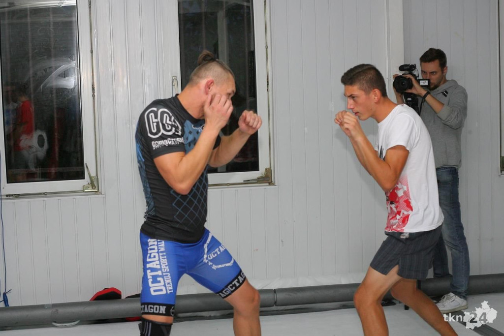 Adam Wieczorek z UFC poprowadził trening w Końskich [fotorelacja]