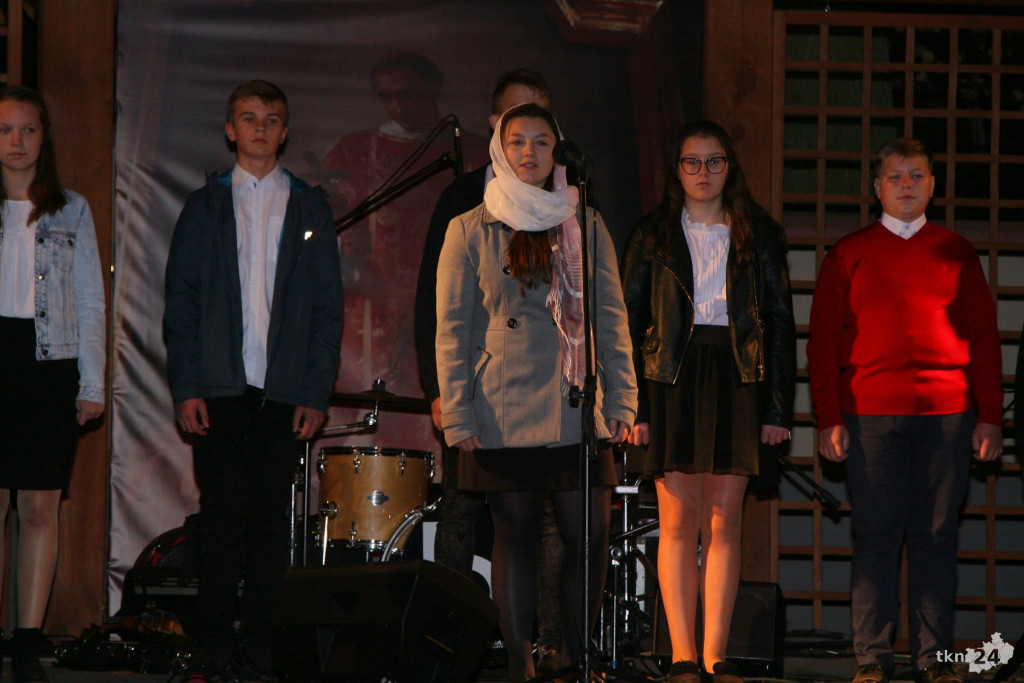 Lipa: Dzień Papieski i koncert Tomasza Kamińskiego [wideo, zdjęcia]
