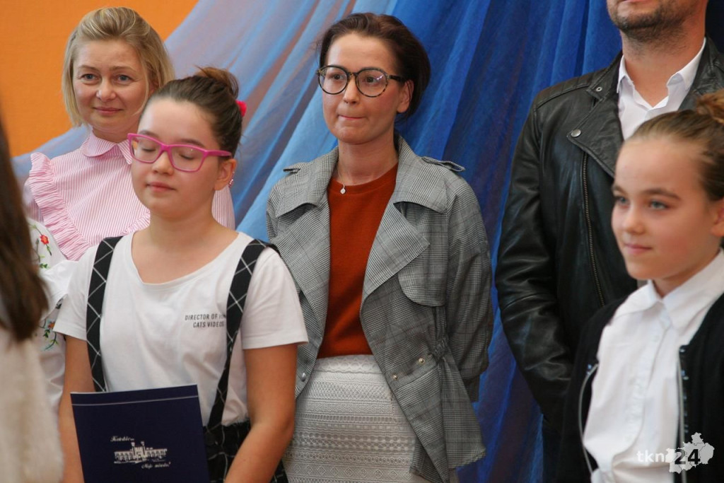 Najlepsi uczniowie gminy Końskie nagrodzeni! [wideo, zdjęcia]