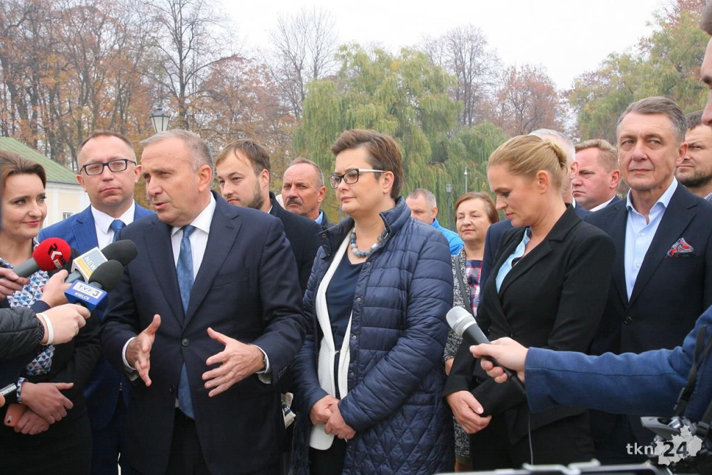 Liderzy Koalicji Obywatelskiej poparli Cichockiego i Banasika w Końskich [wideo, zdjęcia]