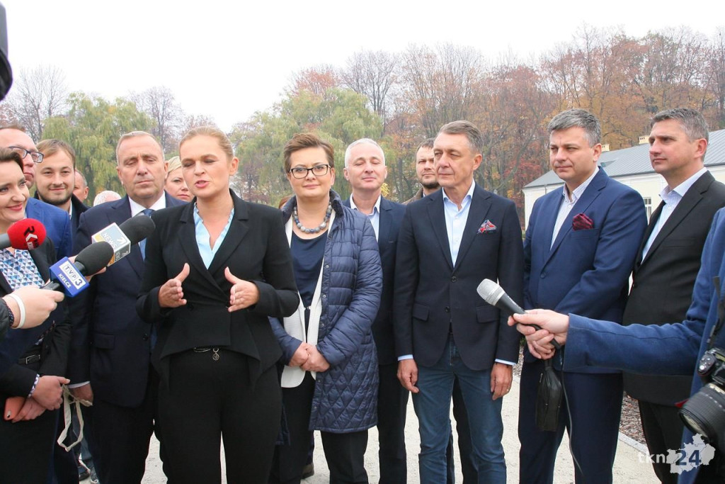 Liderzy Koalicji Obywatelskiej poparli Cichockiego i Banasika w Końskich [wideo, zdjęcia]