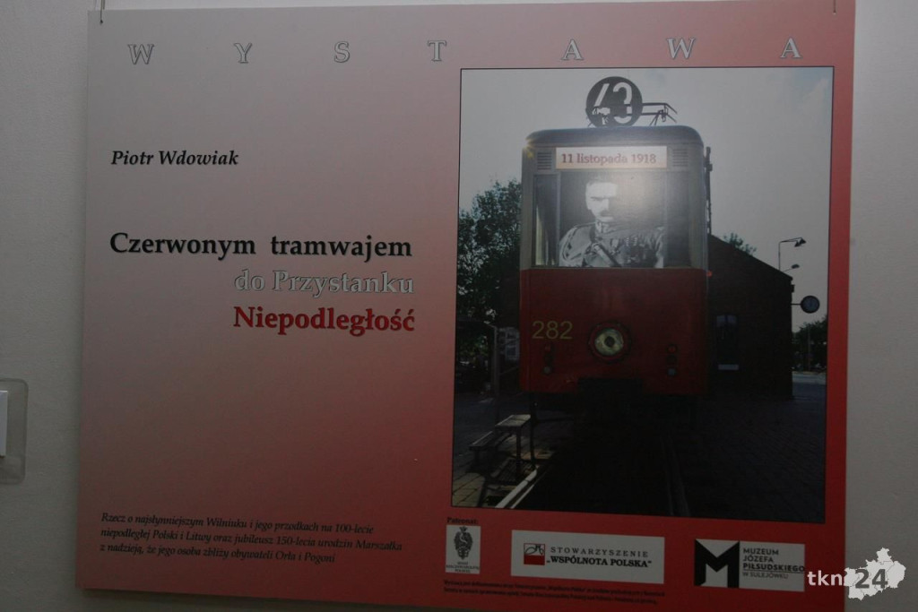 Prezentowali i rozmawiali o rodzie Piłsudskich [wideo, zdjęcia]