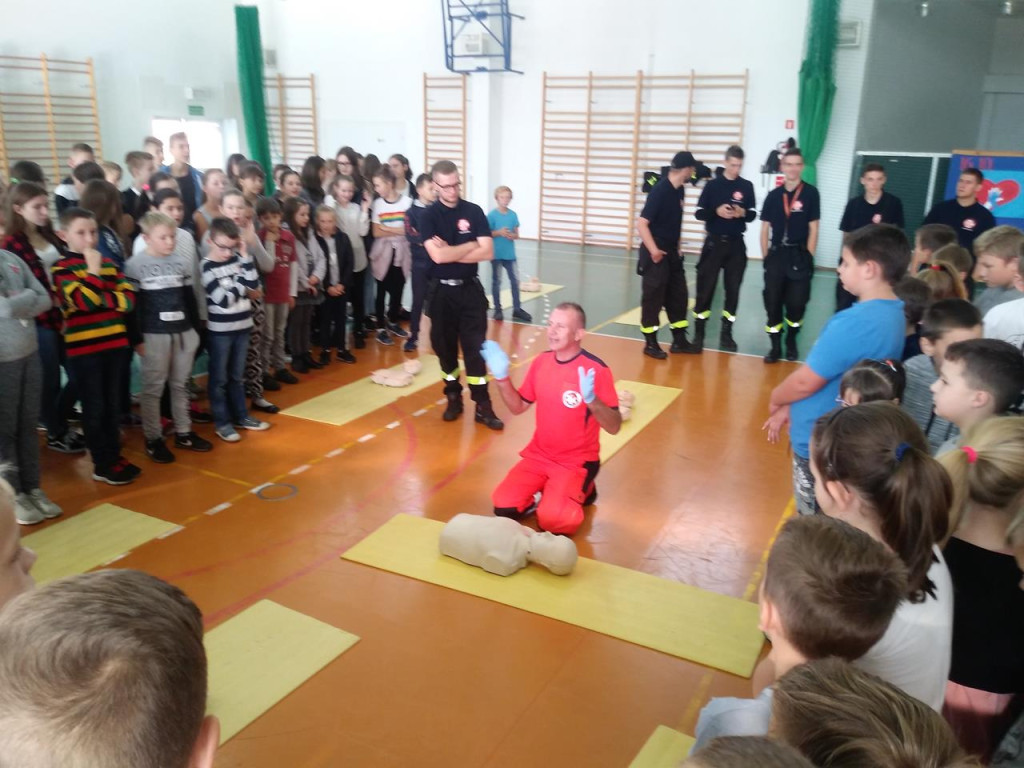 Uczyli się prawidłowego udzielania pierwszej pomocy [zdjęcia]