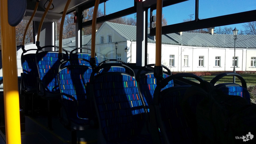 Końskie: Kolejny autobus i pierwsze prace związane z dworcem przesiadkowym [zdjęcia]