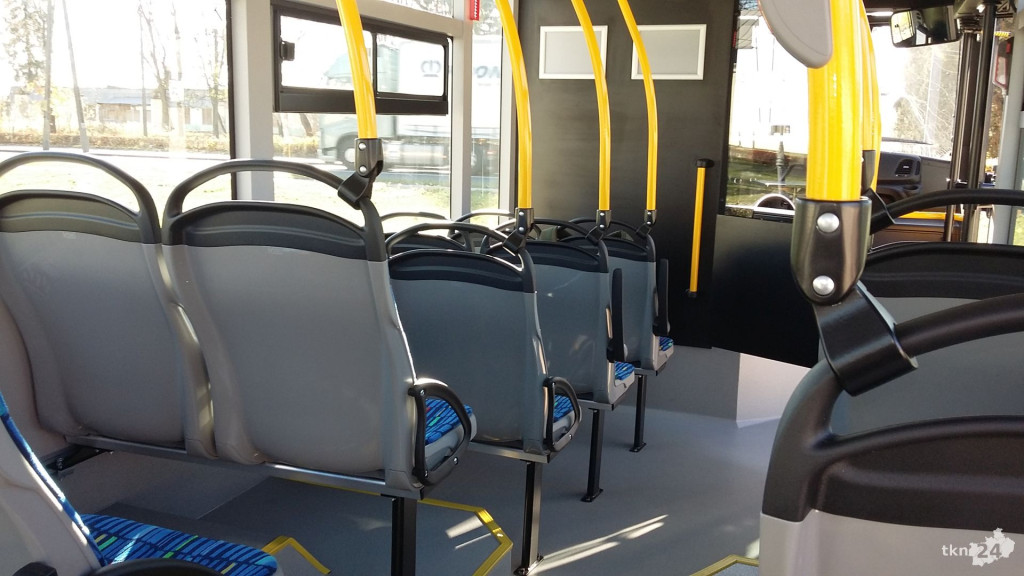 Końskie: Kolejny autobus i pierwsze prace związane z dworcem przesiadkowym [zdjęcia]