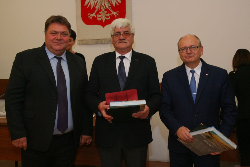 Radni ostatni raz spotkali się w kadencji 2014-2018 [wideo, zdjęcia]