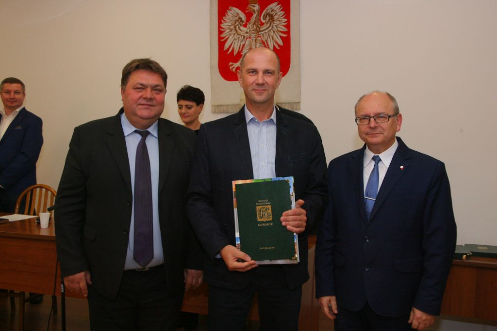 Radni ostatni raz spotkali się w kadencji 2014-2018 [wideo, zdjęcia]