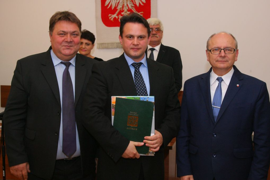 Radni ostatni raz spotkali się w kadencji 2014-2018 [wideo, zdjęcia]