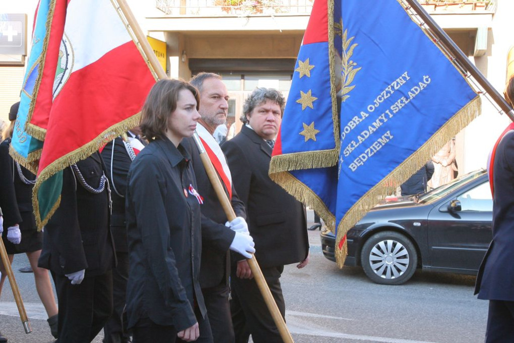 W wielkim pochodzie świętowano Dzień Niepodległości w Końskich [Fotorelacja]