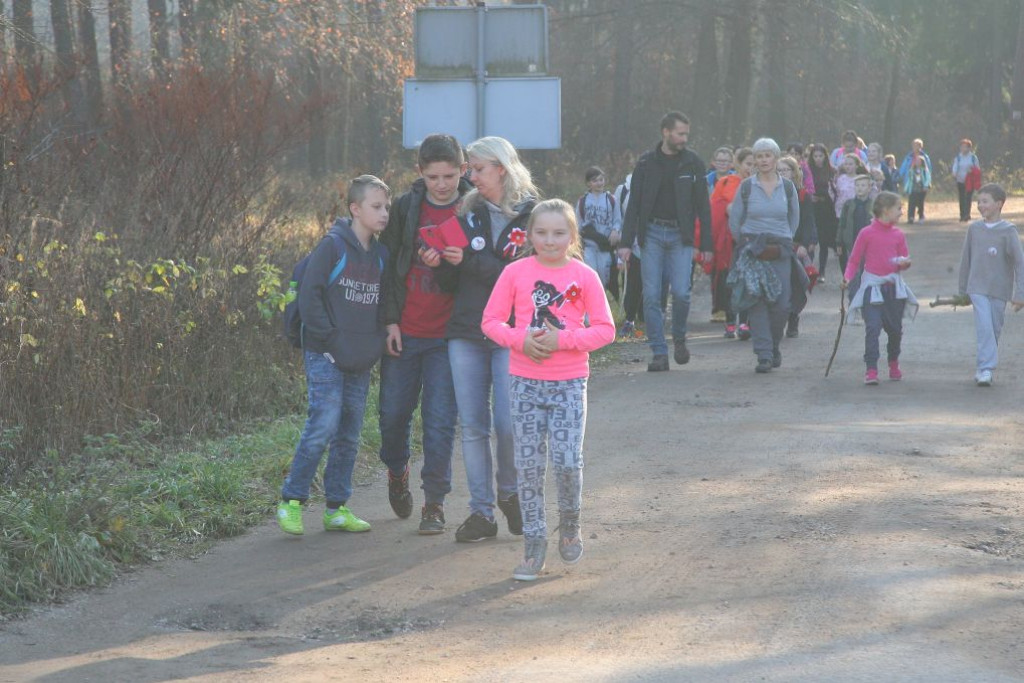 Rajd Niepodległości z akademią i nagrodami dla Superpiechurów [wideo, zdjęcia]