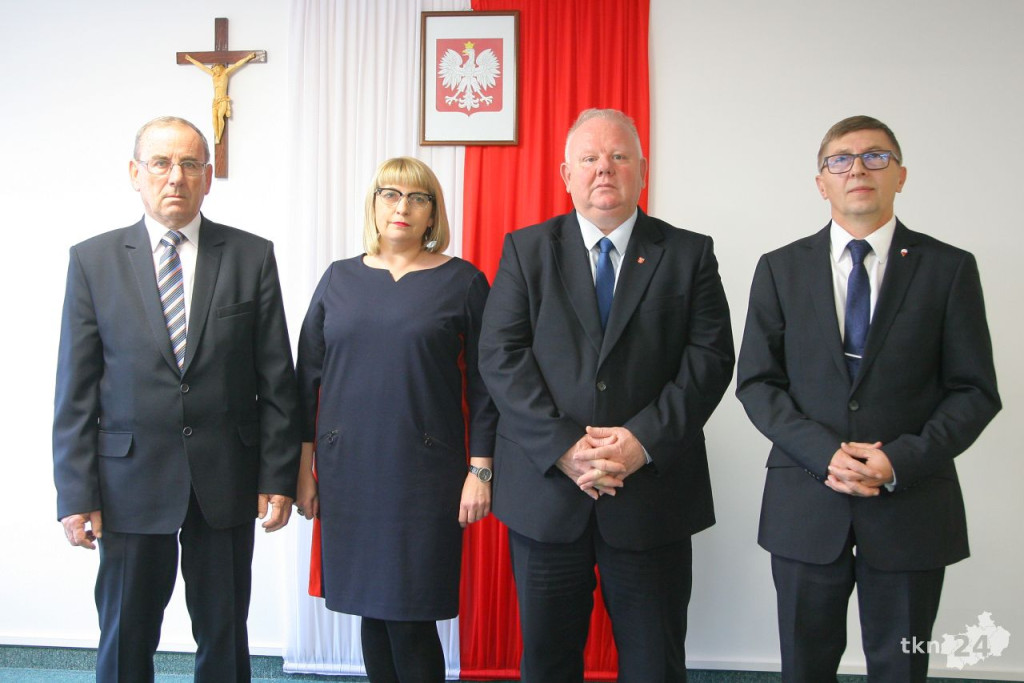 Radni powiatowi ostatni raz spotkali się w tej kadencji [wideo, zdjęcia]