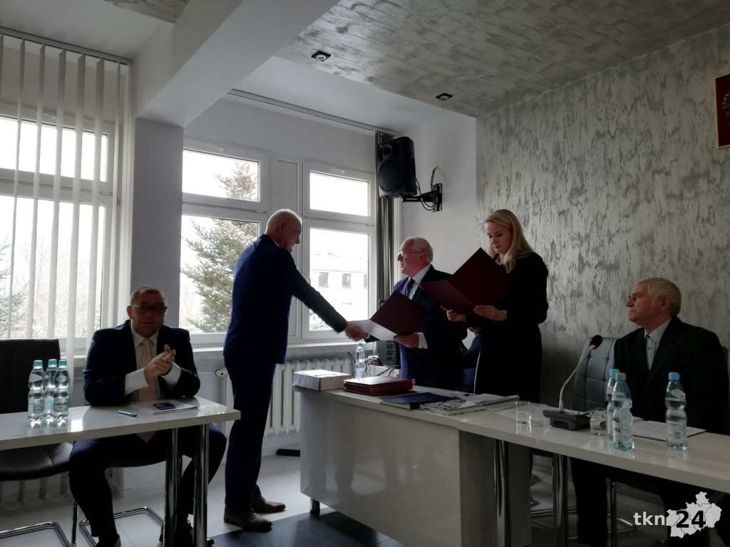 Stąporków: Radni i burmistrz zaprzysiężeni, przewodniczącym Jacek Kołodziej [fotorelacja]