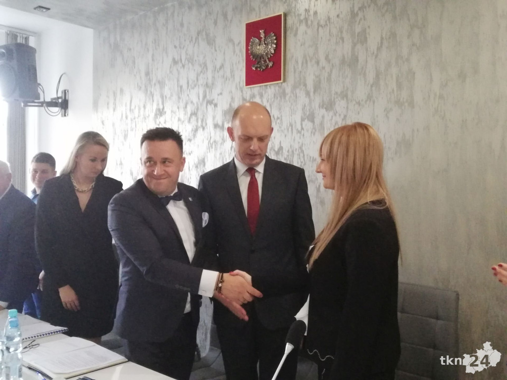 Relacja wideo: I uroczysta sesja nowej Rady Miasta i Gminy Stąporków