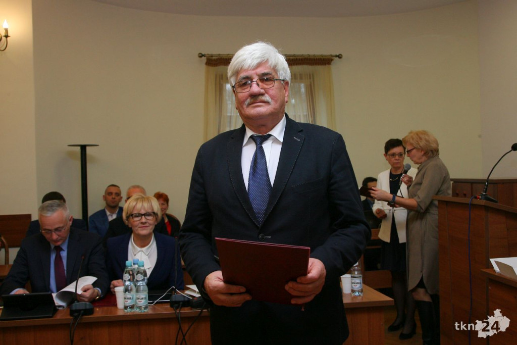 Relacja wideo: I sesja Rady Miasta i Gminy Końskie 2018-23