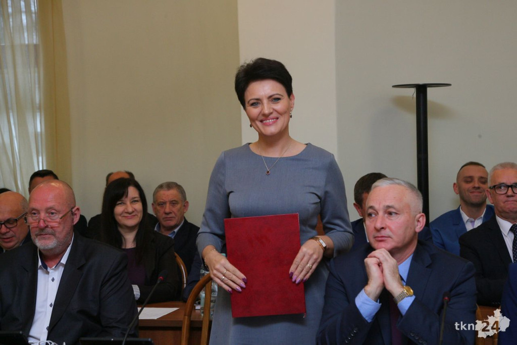 Relacja wideo: I sesja Rady Miasta i Gminy Końskie 2018-23