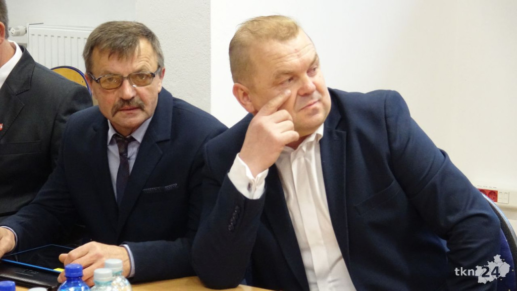 Relacja wideo: I sesja Rady Gminy Słupia Konecka 2018-23