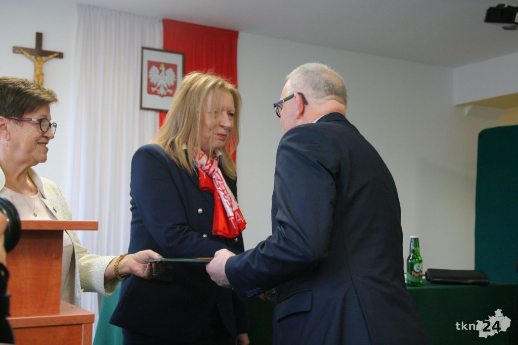 Na żywo: Kto będzie rządził powiatem koneckim? Andrzej Lenart nowym Starostą Koneckim!