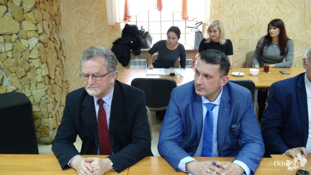 Relacja wideo: I sesja Rady Miasta i Gminy Radoszyce 2018-23