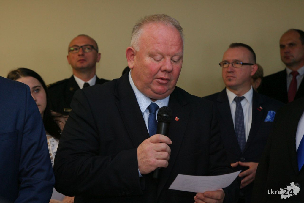 Na żywo: Kto będzie rządził powiatem koneckim? Andrzej Lenart nowym Starostą Koneckim!