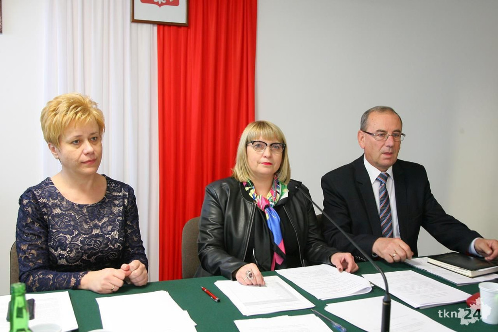 Relacja wideo: Lenart, Soboń i Rozmus będą rządzić powiatem koneckim!