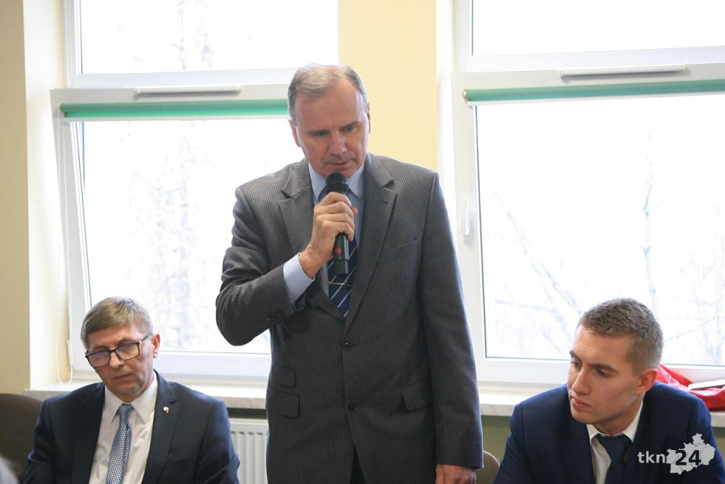 Relacja wideo: Lenart, Soboń i Rozmus będą rządzić powiatem koneckim!