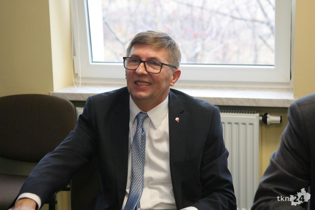 Relacja wideo: Lenart, Soboń i Rozmus będą rządzić powiatem koneckim!