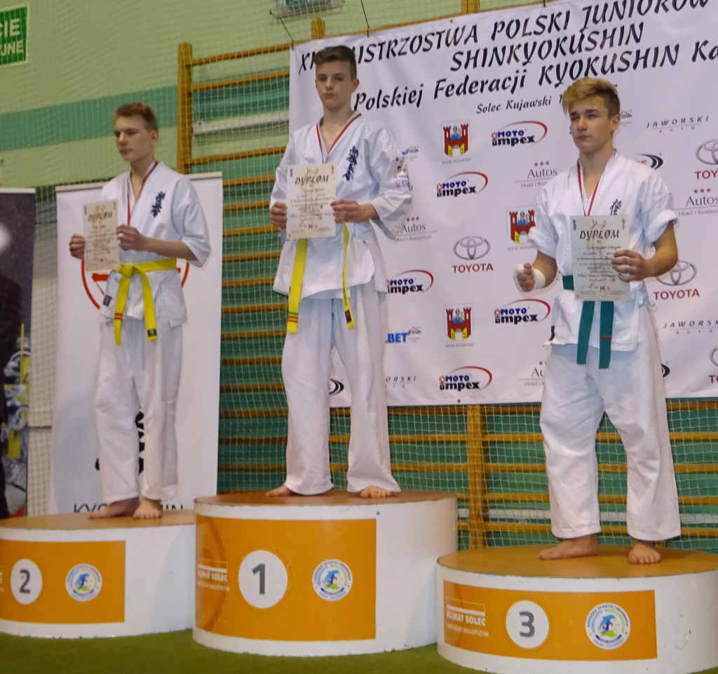 4 złote medale Koneckiego Klubu Karate Kyokushin [zdjęcia]
